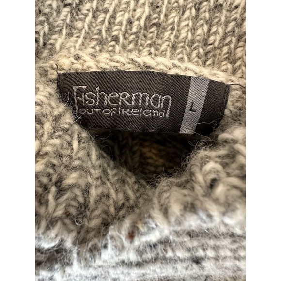 Shawl - Picture 11 of 12